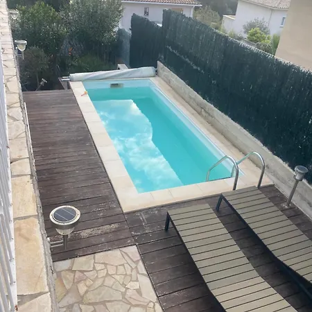 Bed and Breakfast 2 Lits Double Et 1 Canape Lit Avec Piscine Exterieure